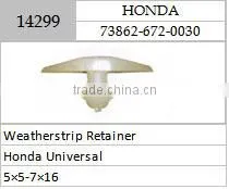 WEATHER STRIP CLIP OE#:738626720030 thumbnail-1