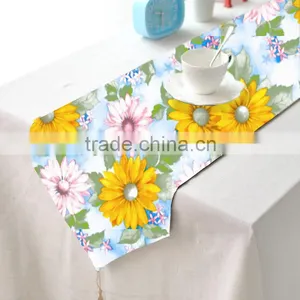 Wholesale Beautiful Printed Heat-resisting Plastic Table Runner thumbnail-1