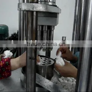 Multifunctional Towel Compressor thumbnail-2