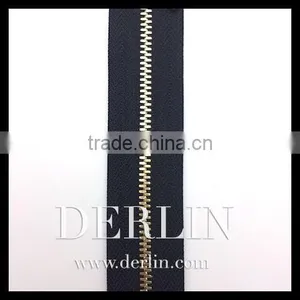 Shiny Gold High Quality Polished Open-end Corn Teeth Symmetric Metal Zipper thumbnail-2