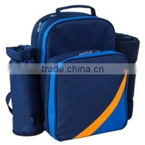 4 Person Picnic Bag With Backpack Strap/carrying Handle and Waterproof PEVA Backing Fleece Blanket thumbnail-1