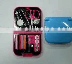 Travel Plastic Sewing Kits With Sqaure Shape thumbnail-1
