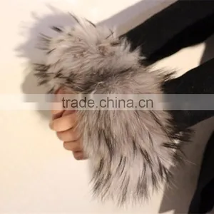 Fluffy Design Dyed Color Raccoon Fur Wrist Warmers Imitated Silver Fox Fur Sleeves Cuff Could Custom thumbnail-1