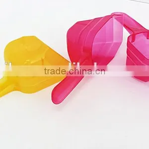 Plastic Spoons thumbnail-3