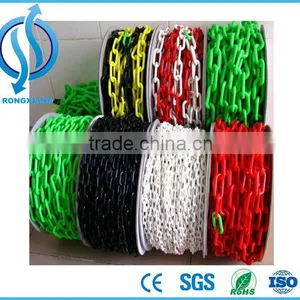 Red and White Coloured Decorative Plastic Chain thumbnail-6
