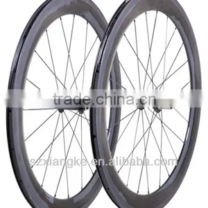700C CARBON CLINCHER WHEELS 50MM thumbnail-1