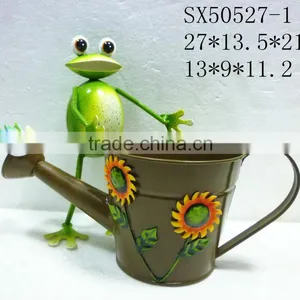 Metal Garden Planter or Flower Pot thumbnail-1