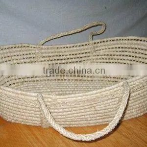 Handmade Eco-friendly Straw Baby Bed thumbnail-2