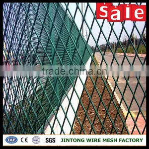 Security Pvc Coated Wire Mesh Fence /expanded Metal Wire Mesh Fence Panel thumbnail-5