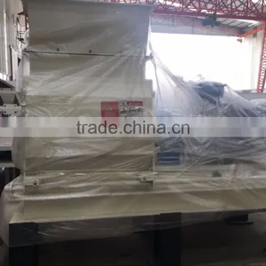 Waste Wood Recycling Equipments Sawdust Making Machine thumbnail-4