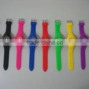 New Fashion Silicone Quartz Watch & Wrist Watch thumbnail-1