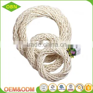 High Quality 100% Natural Hanging Loops Handmade Christmas Tree Decoration Woven Wicker Wreath thumbnail-2