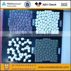 High Quality Cut Pebble Mosaic thumbnail-1