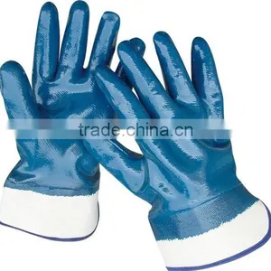 Anti-Oil Nitrilo Glove thumbnail-3