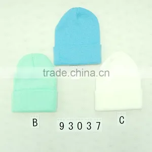 Knitted Hat thumbnail-1