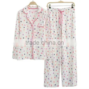 Loose and Comfortable Sleeping Clothes for Women thumbnail-1