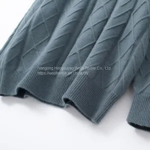 Custom Fashion Black O-Neck Plain Knited Sweater for Men With Long Sleeve thumbnail-3