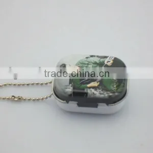 Dongguan Wholesale Cute Hinged Tin Can With Chain Rectangle Tin Box With Chain thumbnail-1