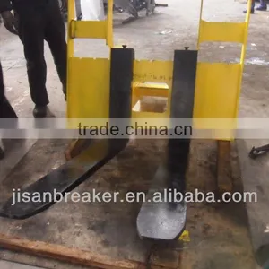 YUCHAI YC55 Lifting Fork,excavator Lifting Fork,lifting Fork for Excavator thumbnail-1