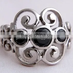 Moissanite Rings For Wedding Best Buy In India thumbnail-4