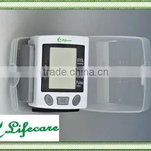 Wrist Type Blood Testing Equipment thumbnail-1
