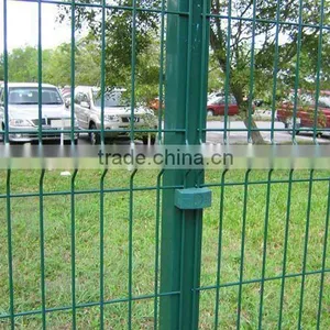 Factory Pvc Coated Welded Wire Mesh Fence thumbnail-4
