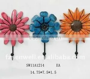 2012 IRON Flower Wall Hooks thumbnail-1