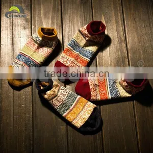 Fashion Young Girls Design Bulk Cotton Tube Socks thumbnail-2