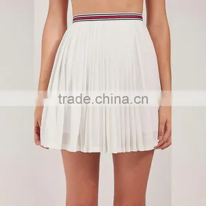 Latest Pleated Short Skirt and off Shoulder Ruffle Crop Top Set thumbnail-4