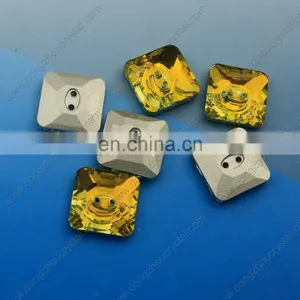 Wholesale Sew on Crystal Button for Women Rhinestone Costume Jewelry Accessories thumbnail-3