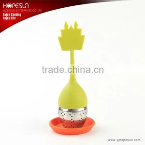 Tea Infuser With House Shape Handle in Green thumbnail-1