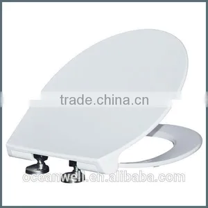Fashion Design Duroplast Toilet Seat With Soft Close Stainless Steel Hinge and Quick Release thumbnail-1