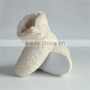 Ladies Slipper Boots With Button thumbnail-4