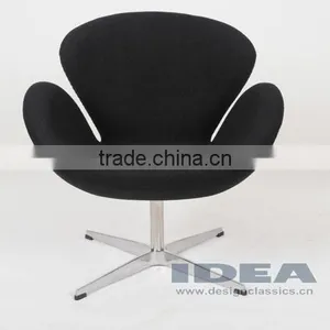 Replica Arne Jocabsen Swan Chair - Black Fabric thumbnail-2