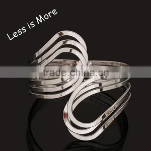 Factory Price Women's Fashion Cuff Bracelet Gold & Silver Wholesale Bracelet thumbnail-2