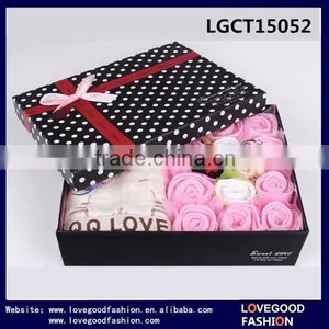 Box Rose Flower Shape Towel Cake/Wedding Cake Towels Sets thumbnail-3