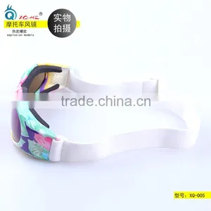 Wholesale Sunglasses Fashion Sports Glasses Sports Eyewear in Outdoor Sport thumbnail-4