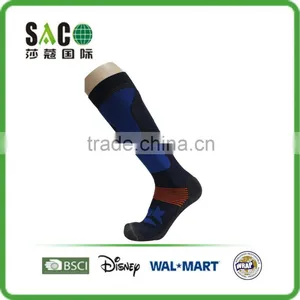 Fashion Custom Jacquard Sports Socks thumbnail-4