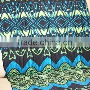 Custom 2017 Classic Digital Printed Silk Scarf for Ladies in Autumn and Winter thumbnail-5