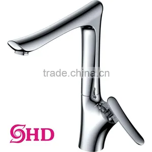 European Kitchen Faucet SH-32214 thumbnail-1