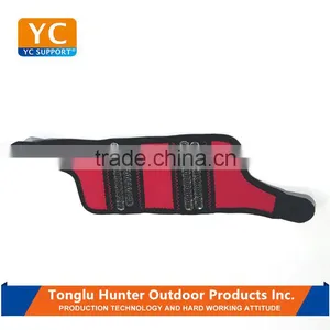 Adjustable Neoprene Sports Wrist Support With the Spring thumbnail-2