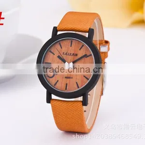 M020-1 Simulation Wooden Men Watches Wood Color Leather Strap Watch Antique Wrist Watches Clock Men Relojes Hombre thumbnail-4