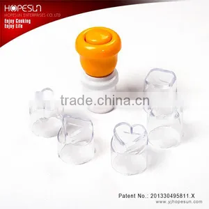Kitchen Accessories, Mini Sandwich Cutter thumbnail-1