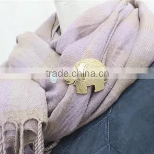 Wholesale Aolly Elephant Shape Animal Brooch Pin thumbnail-2