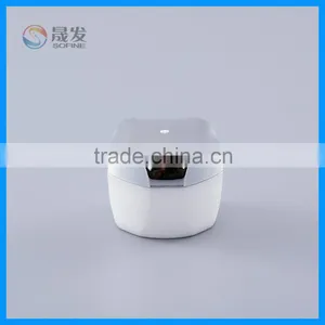 Silver Cap Plastic Small Cosmetic Jar thumbnail-1