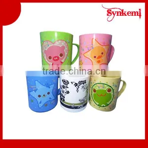 Durable Plastic Cup With Handle thumbnail-1