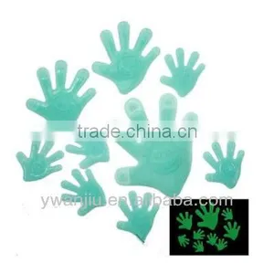 Supply Romantic Houseful Luminous Stickers / Bedroom Wall Sticker / Ceiling Plaster --Face Palm thumbnail-1