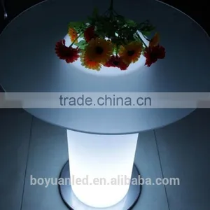 Hots Sale Round Glass Top Center Rotating Dining Table With Led Light thumbnail-4