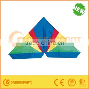 Triangle Kite With Thread for Outdoor Game thumbnail-1
