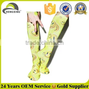 Wholesale Custom Print Socks, Custom Basketball Socks thumbnail-1
